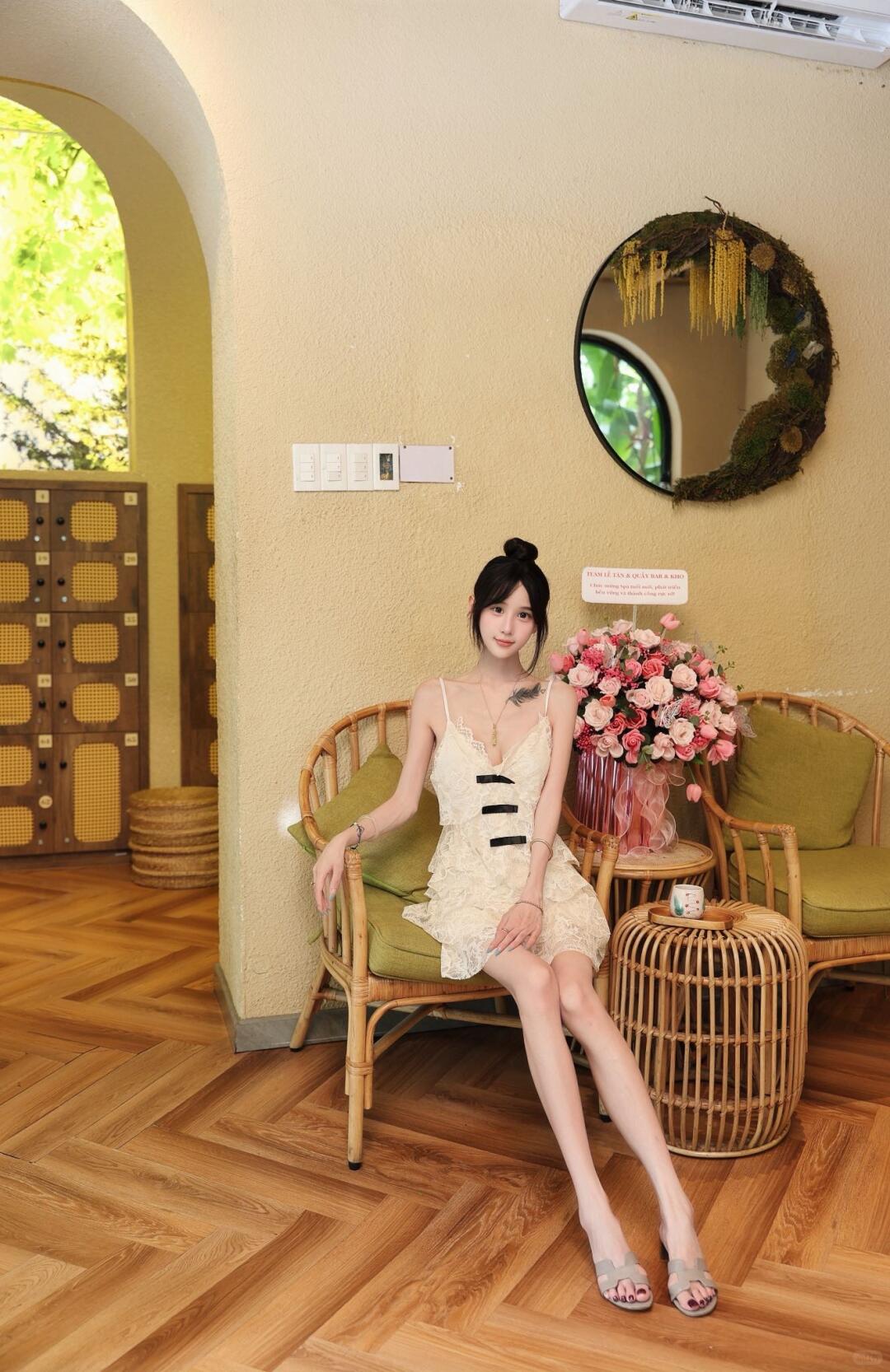 胡志明spa店 提供两份服务套餐体验券-如果一个人前往，提供一份服务体验券。