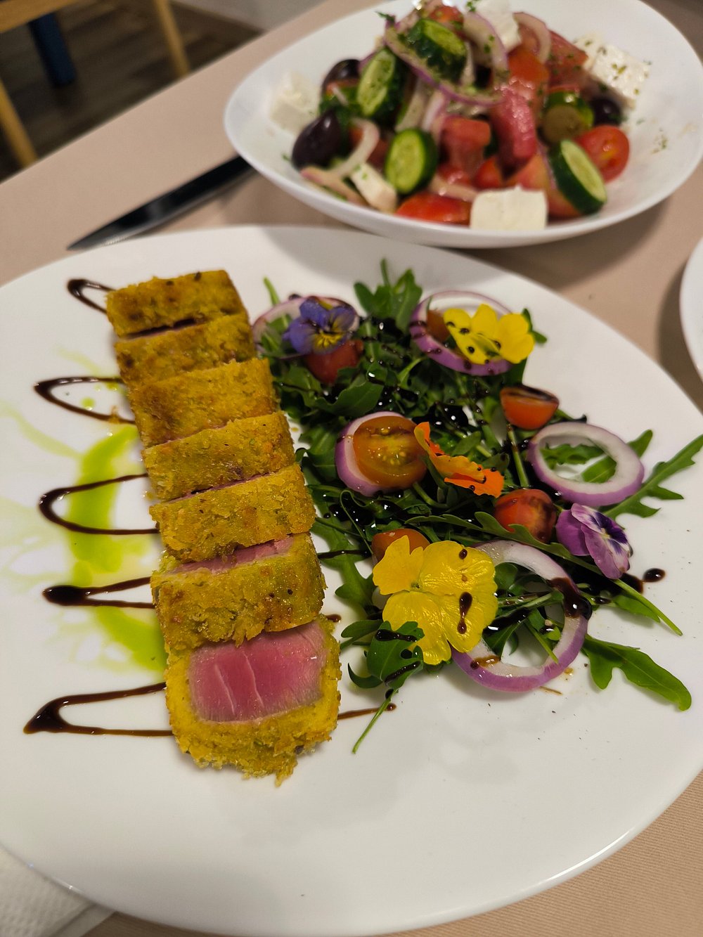  Cung cấp phiếu ăn trị giá 700.000đ khi đến trải nghiệm trực tiếp tại nhà hàng MEDITERRAN Greek Italian Restaurant