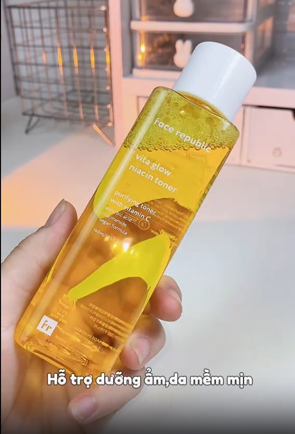 (𓇼 𝐻𝑢𝑦𝑒̂̀𝑛 𝑇𝑟𝑎𝑛𝑔 🦢_FACE REPUBLIC) Toner Republic