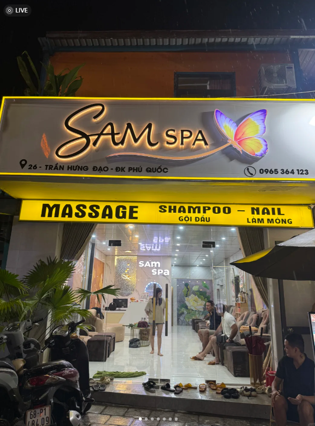 位于富国岛西部（靠近夜市）的 SAM SPA 提供2份60分钟服务菜单任选其一（不包括 Thai Massage 和 4 Hands Massage）